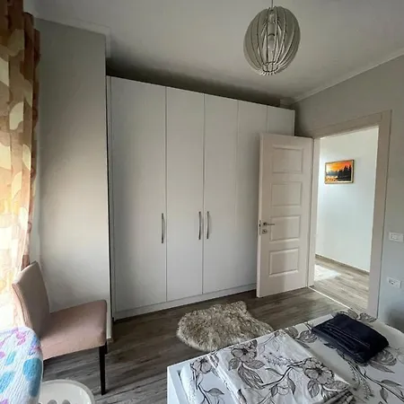 Oslo Rruga Bardhyl Apartament Tirana